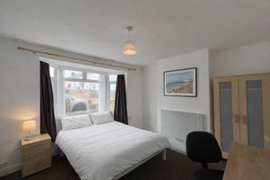 Photo 16- click for photo gallery